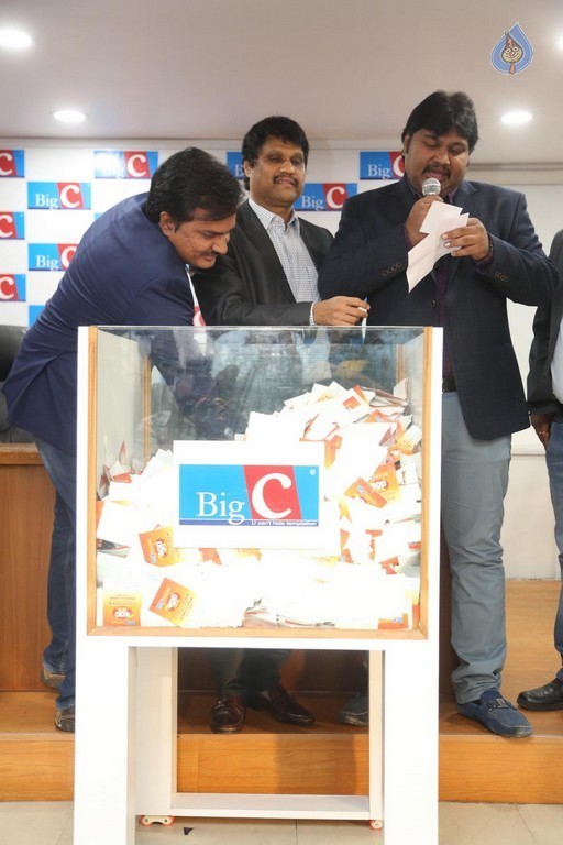 Big C 4th Week Lucky Draw - 12 / 21 photos