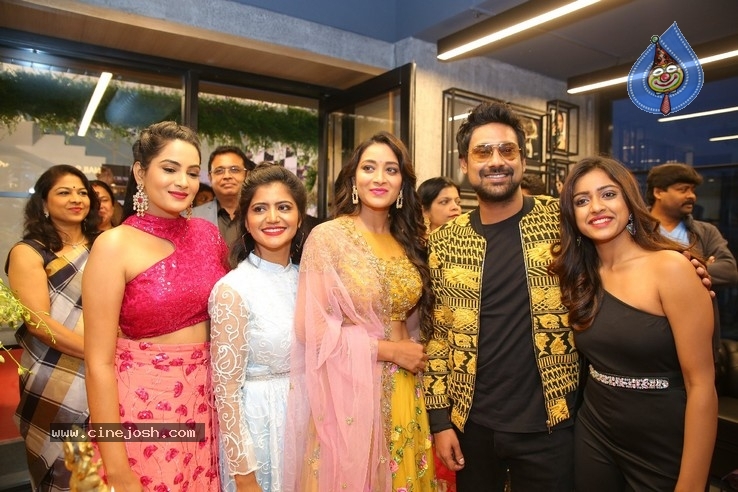 Bigg Boss Celebs at Salon Hair Crush Launch - 5 / 50 photos