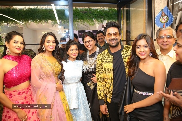 Bigg Boss Celebs at Salon Hair Crush Launch - 8 / 50 photos