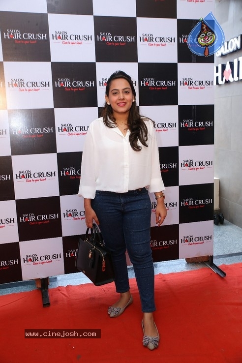 Bigg Boss Celebs at Salon Hair Crush Launch - 21 / 50 photos