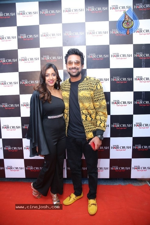 Bigg Boss Celebs at Salon Hair Crush Launch - 26 / 50 photos