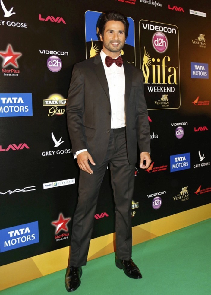 Bolly Celebs at IIFA Awards 2013 - 22 / 58 photos