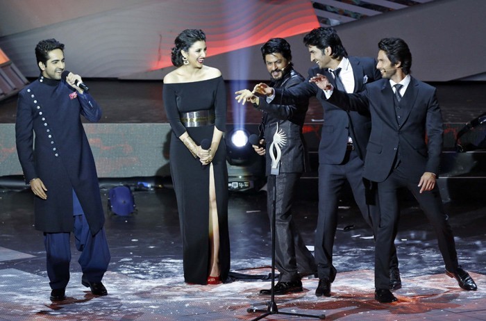 Bolly Celebs at IIFA Awards 2013 - 48 / 58 photos