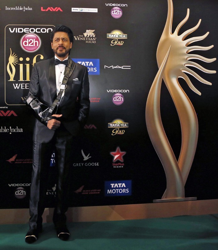Bolly Celebs at IIFA Awards 2013 - 53 / 58 photos