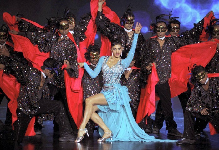 Bolly Celebs at IIFA Awards 2013 - 54 / 58 photos