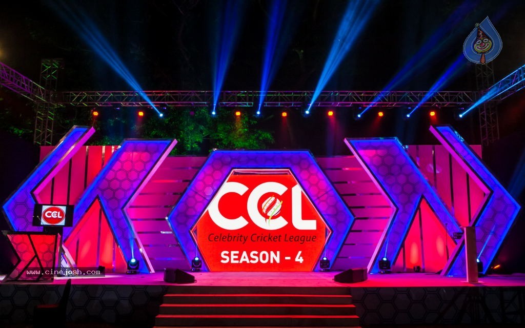 Bolly n South Celebs at CCL Season 4 Launch 02 - 112 / 152 photos