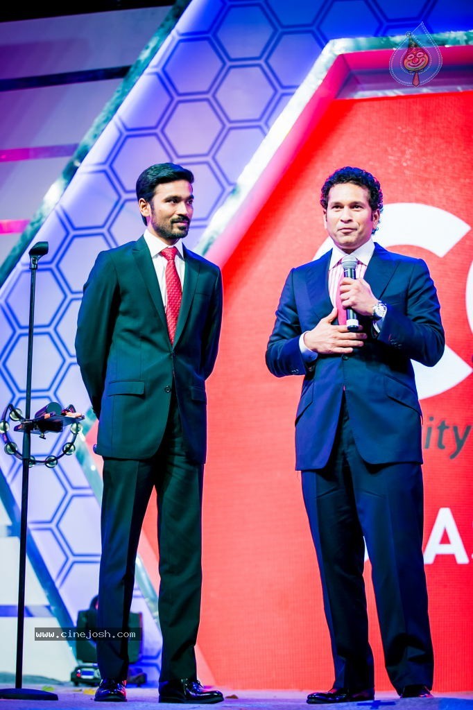 Bolly n South Celebs at CCL Season 4 Launch 02 - 125 / 152 photos