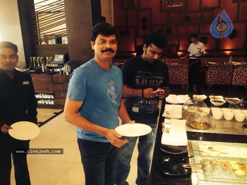 Boyapati n Devi Sri Watched Race Gurram - 7 / 12 photos