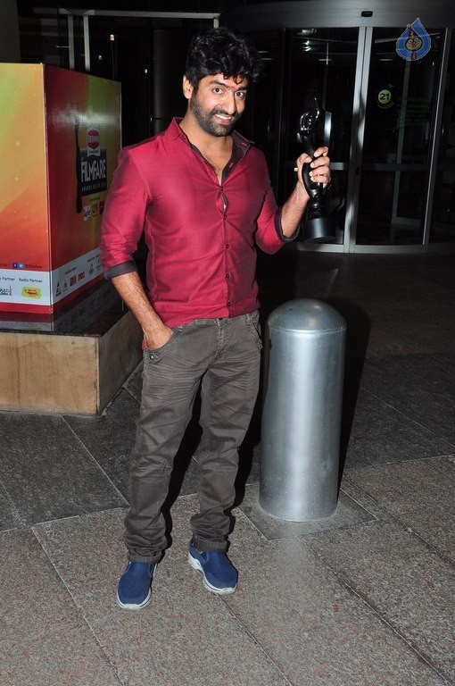 Britannia Filmfare Awards 2016 Photos 3 - 16 / 59 photos