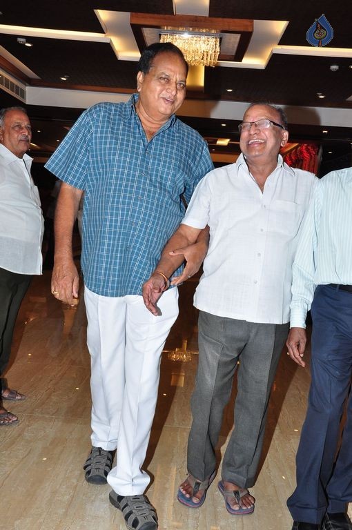 Cameraman Navakanth Son Sumanth Wedding Reception - 56 / 134 photos