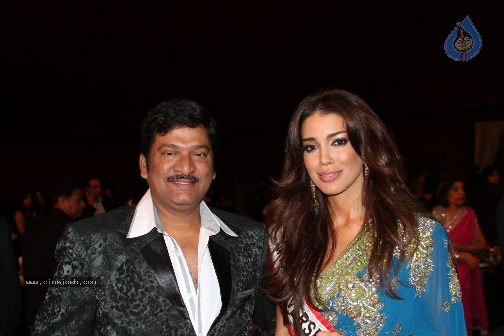 Canada Vancouver Royal Reel Award n TOIFA Function - 17 / 28 photos