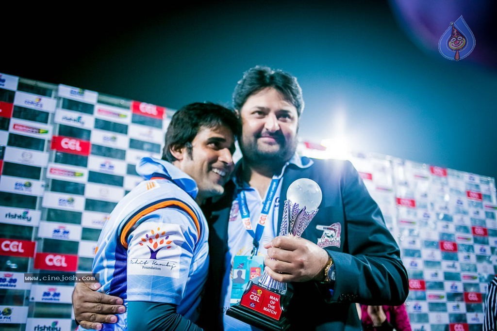 CCL4 Bhojpuri Dabanggs Vs Chennai Rhinos Match Photos - 38 / 168 photos