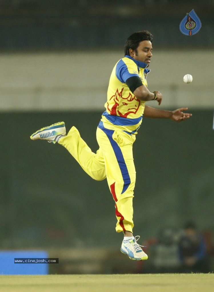 CCL4 Bhojpuri Dabanggs Vs Chennai Rhinos Match Photos - 39 / 168 photos