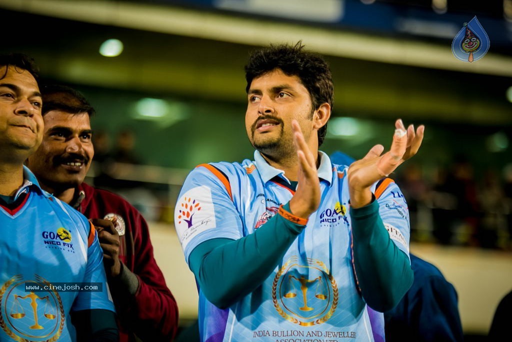 CCL4 Bhojpuri Dabanggs Vs Chennai Rhinos Match Photos - 102 / 168 photos