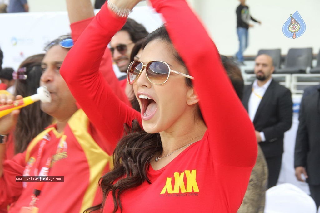 CCL4 Mumbai Heroes Vs Telugu Warriors Match Photos - 101 / 178 photos
