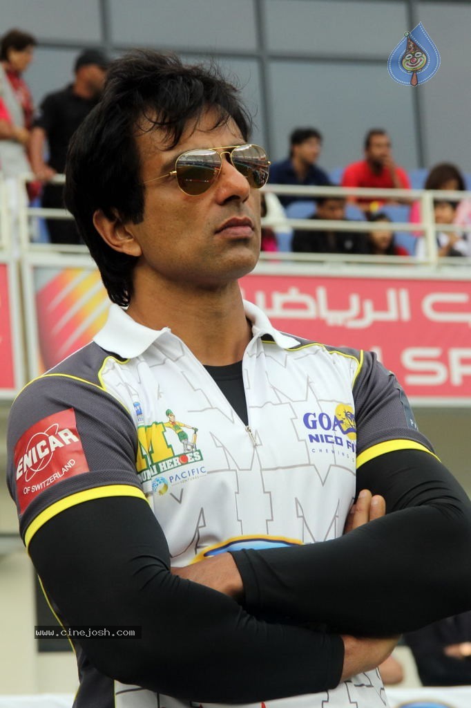 CCL4 Mumbai Heroes Vs Telugu Warriors Match Photos - 136 / 178 photos