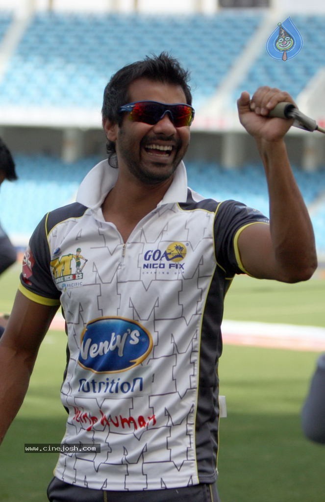 CCL4 Mumbai Heroes Vs Telugu Warriors Match Photos - 143 / 178 photos