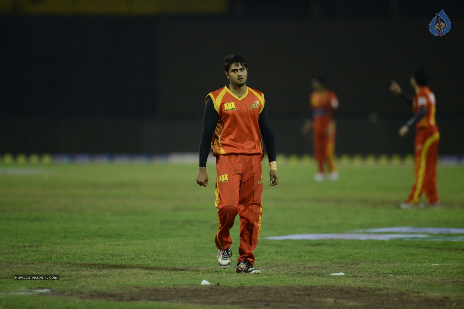 CCL5 Telugu warriors vs Bengal Tigers 01 - 9 / 214 photos