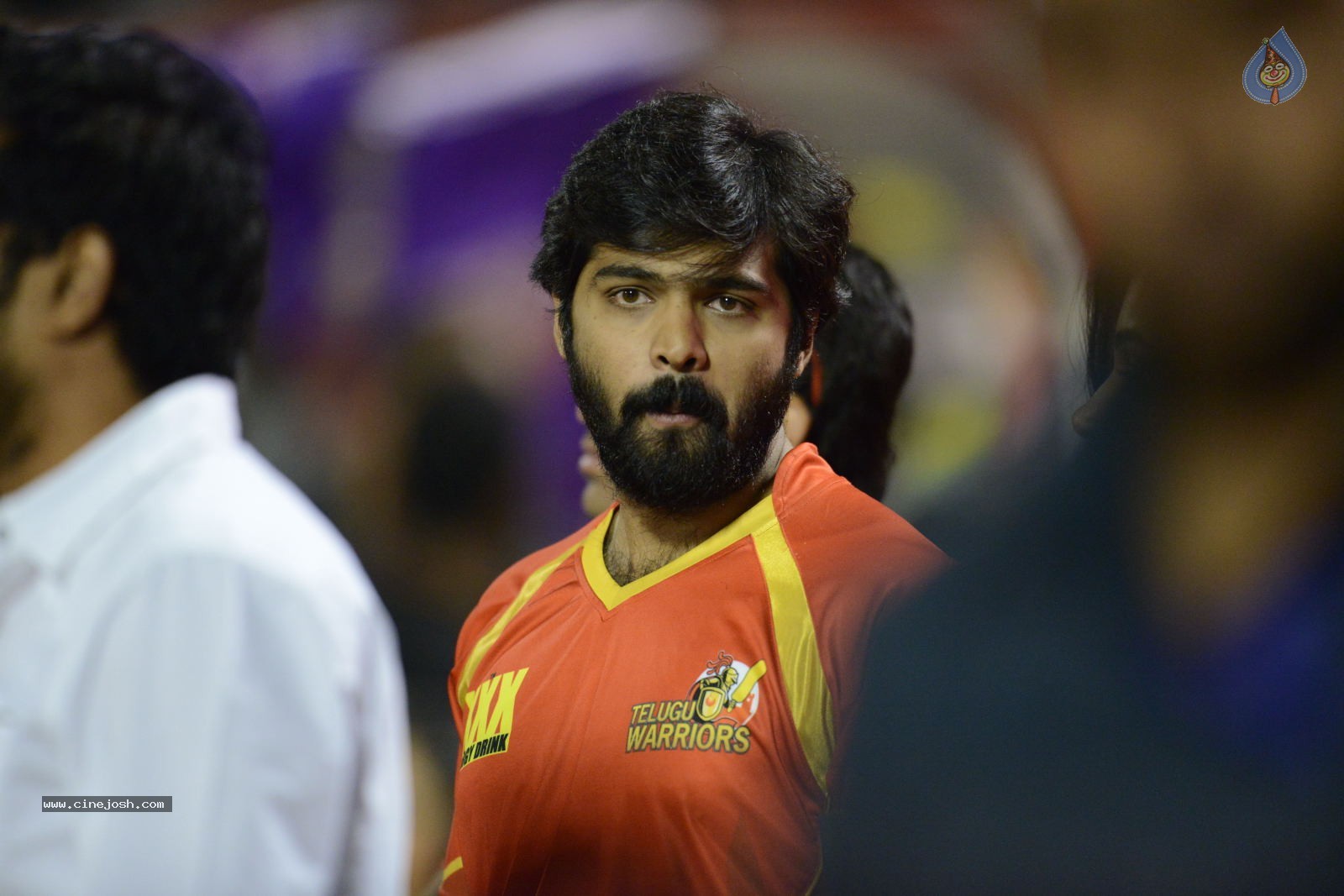 CCL5 Telugu warriors vs Bengal Tigers 01 - 130 / 214 photos