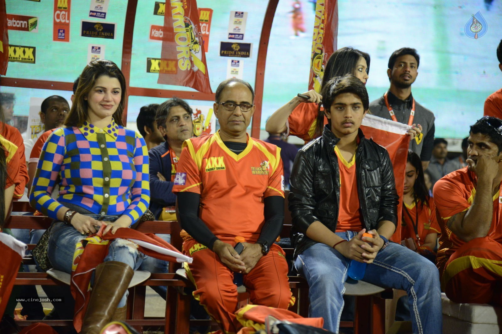 CCL5 Telugu warriors vs Bengal Tigers 01 - 143 / 214 photos