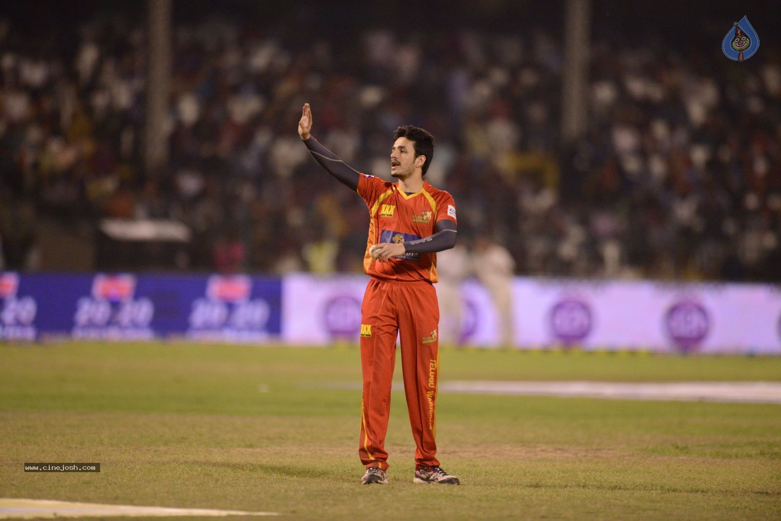 CCL5 Telugu warriors vs Bengal Tigers 01 - 181 / 214 photos