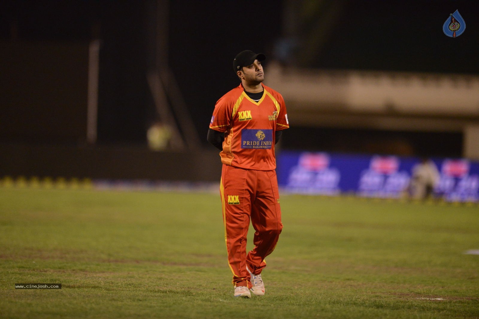 CCL5 Telugu warriors vs Bengal Tigers 01 - 195 / 214 photos
