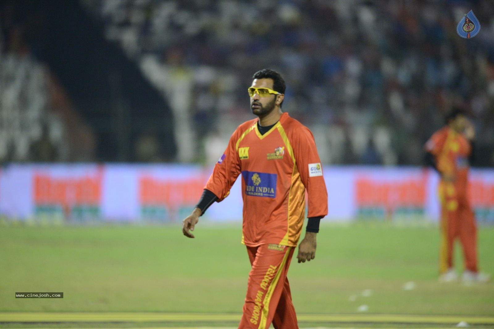 CCL5 Telugu warriors vs Bengal Tigers 01 - 202 / 214 photos