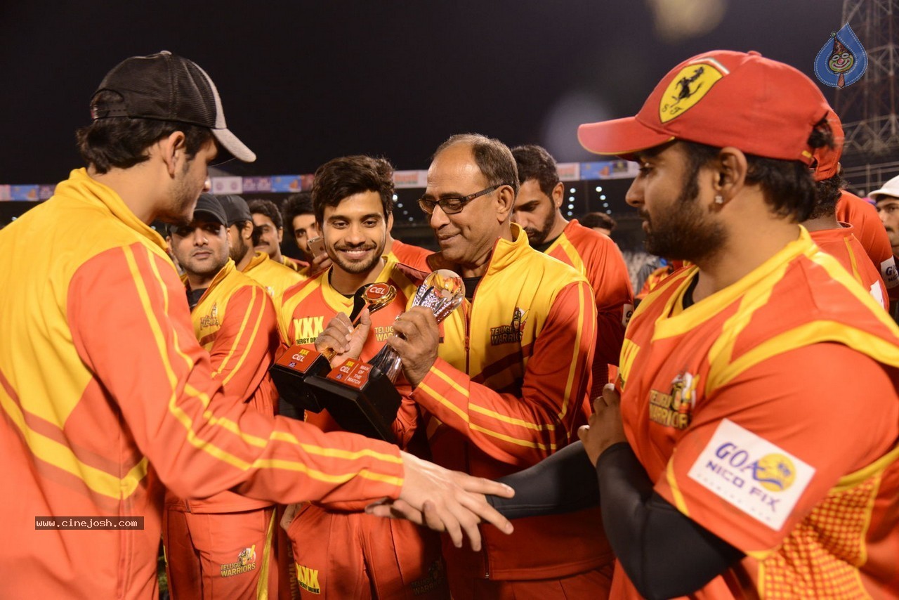 CCL5 Telugu warriors vs Bengal Tigers 02 - 17 / 62 photos