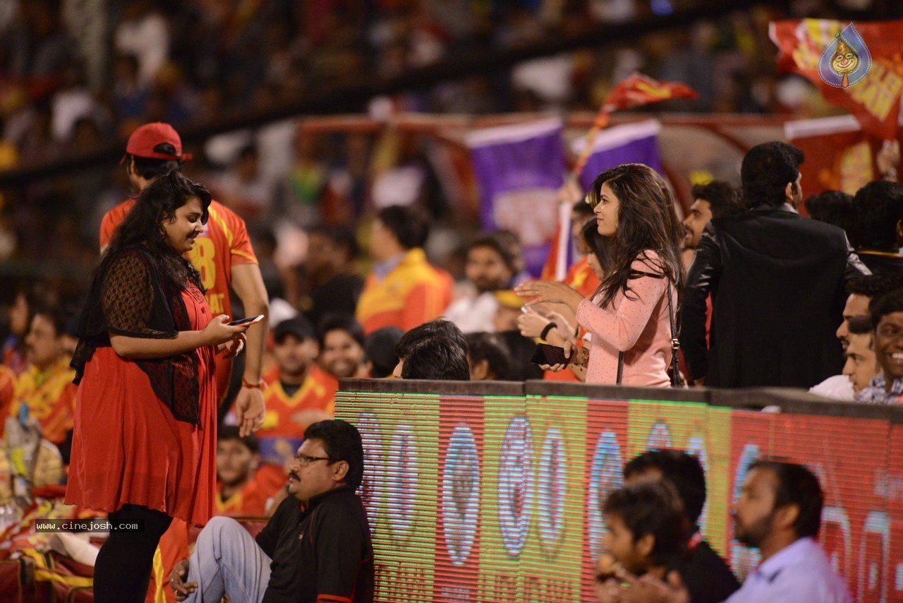 CCL5 Telugu warriors vs Bengal Tigers 02 - 22 / 62 photos