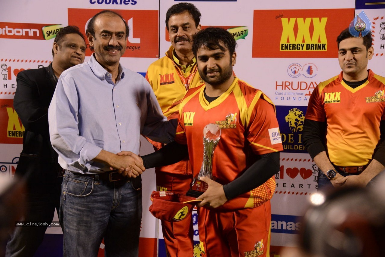 CCL5 Telugu warriors vs Bengal Tigers 02 - 50 / 62 photos