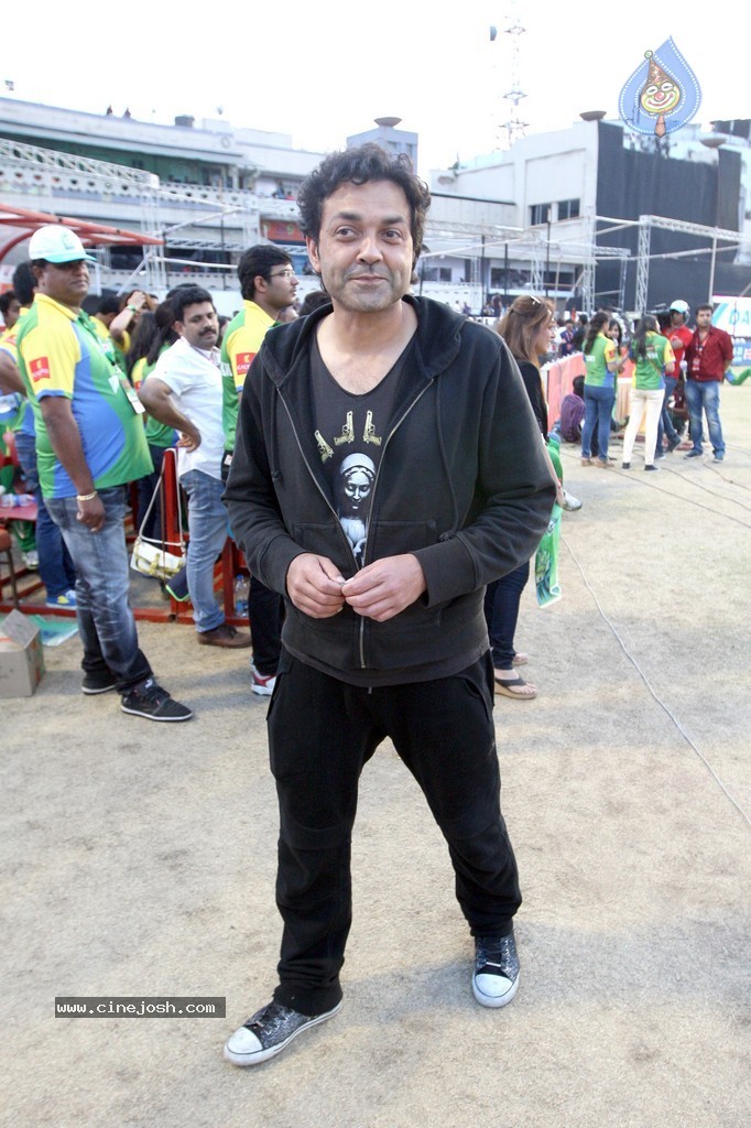 CCL 4 Final Karnataka Bulldozers Vs Kerala Strikers Match  - 26 / 132 photos