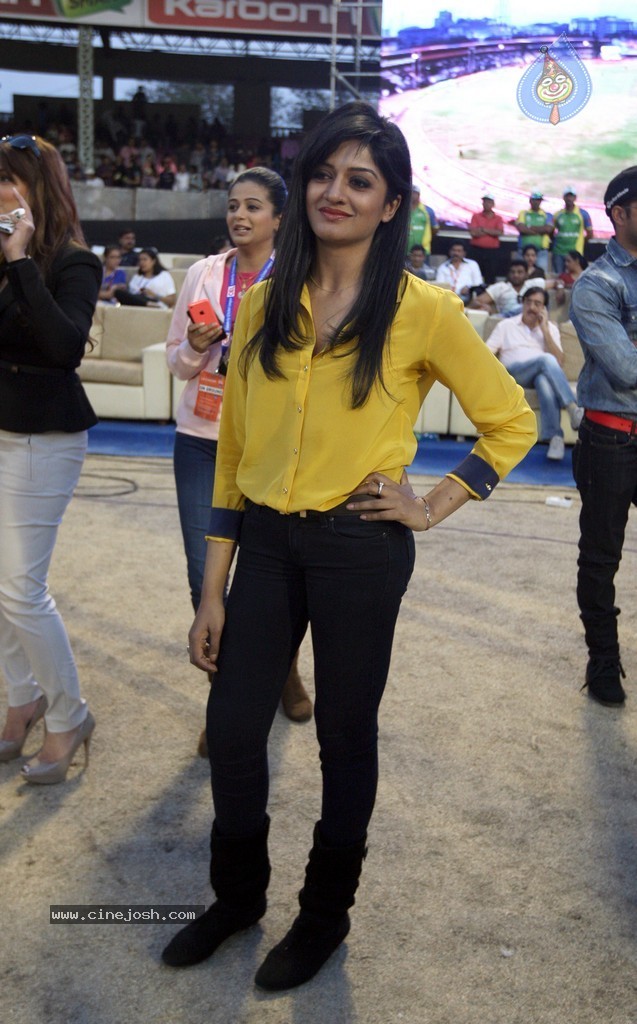 CCL 4 Final Karnataka Bulldozers Vs Kerala Strikers Match  - 91 / 132 photos