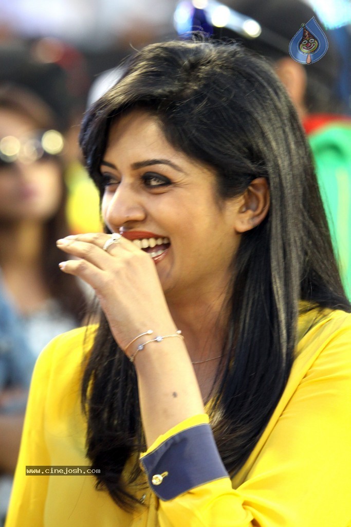 CCL 4 Final Karnataka Bulldozers Vs Kerala Strikers Match  - 125 / 132 photos
