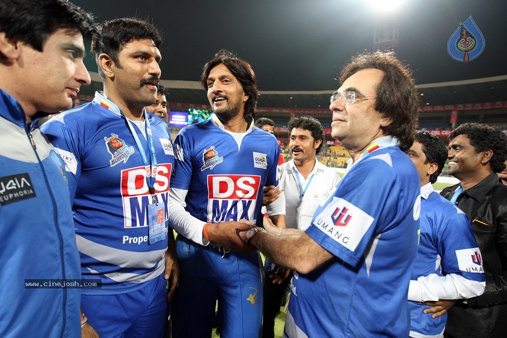 CCL 4 Karnataka Bulldozers Vs Bengal Tigers Match  - 3 / 151 photos