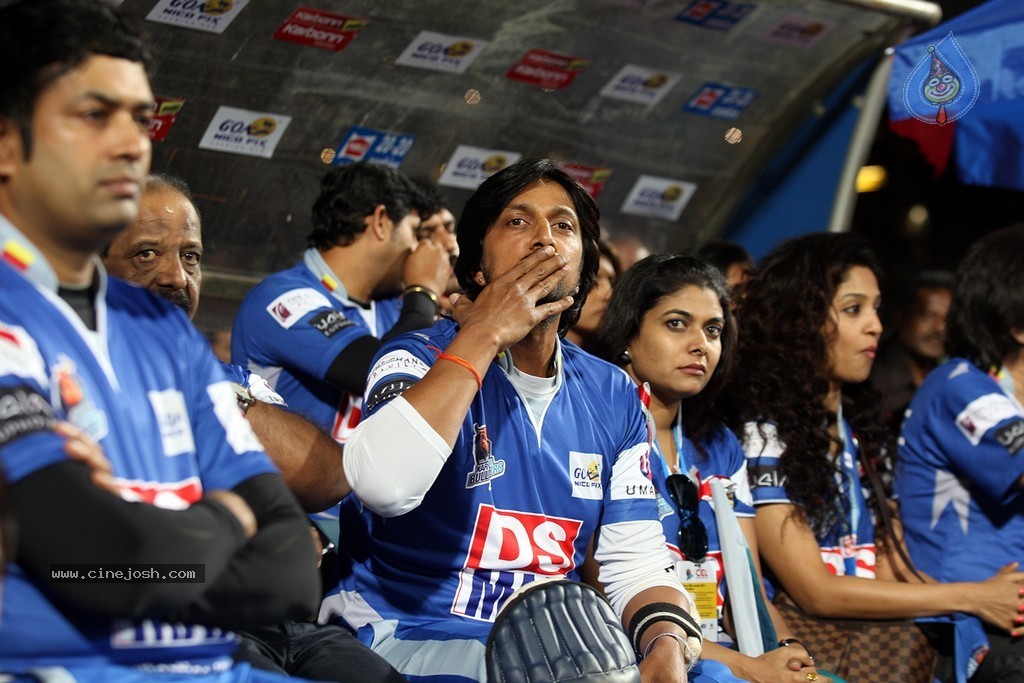 CCL 4 Karnataka Bulldozers Vs Bengal Tigers Match  - 15 / 151 photos