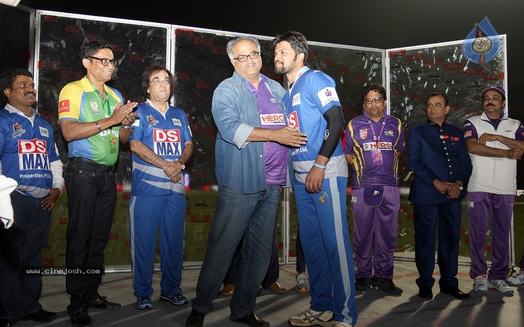 CCL 4 Karnataka Bulldozers Vs Bengal Tigers Match  - 48 / 151 photos