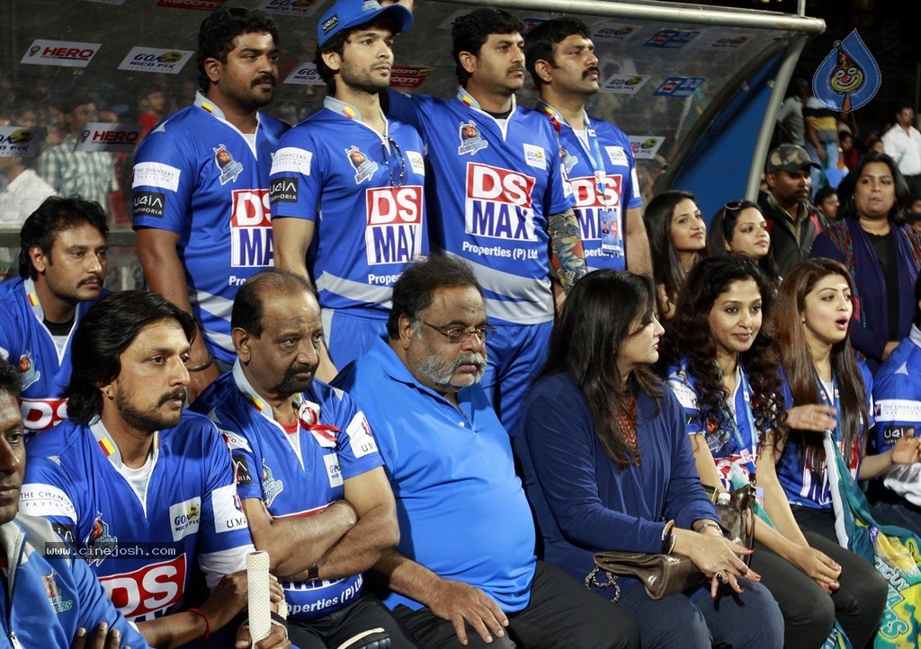 CCL 4 Karnataka Bulldozers Vs Bengal Tigers Match  - 100 / 151 photos