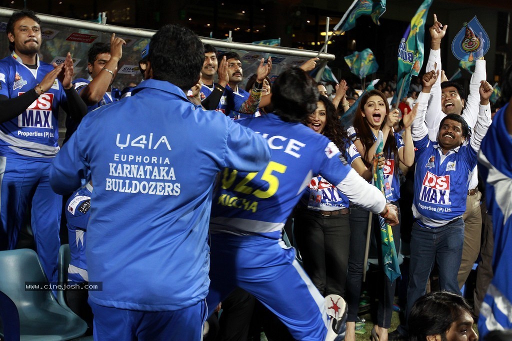 CCL 4 Karnataka Bulldozers Vs Bengal Tigers Match  - 101 / 151 photos