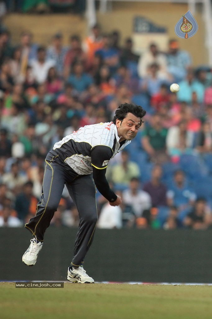 CCL 4 Mumbai Heroes Vs Chennai Rhinos Match - 8 / 97 photos