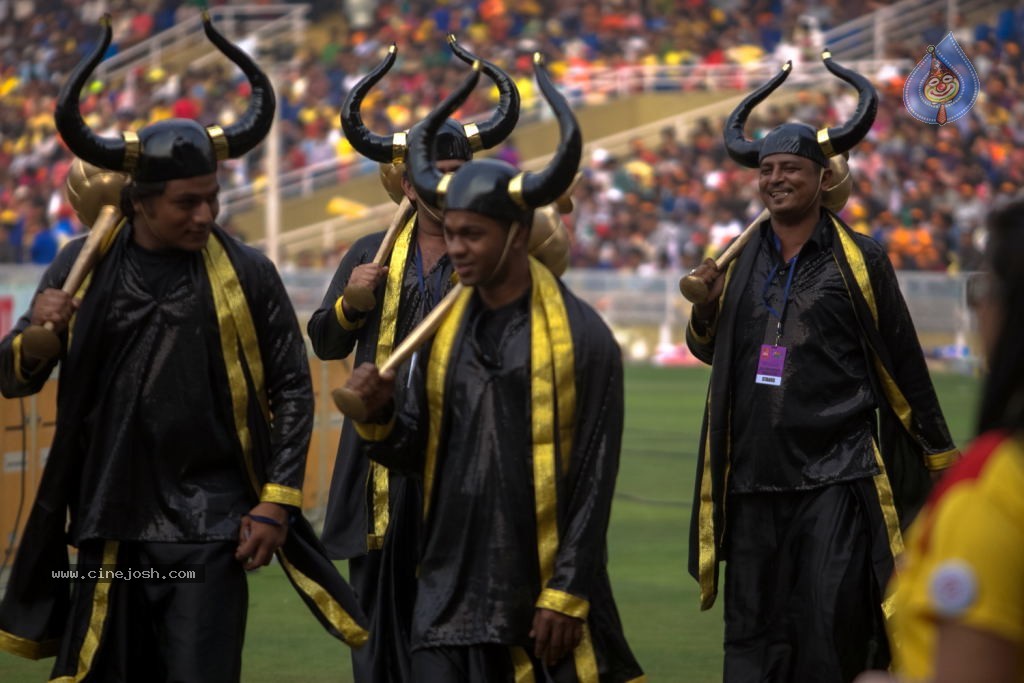 CCL 4 Mumbai Heroes Vs Chennai Rhinos Match - 22 / 97 photos