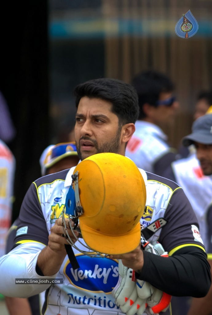 CCL 4 Mumbai Heroes Vs Chennai Rhinos Match - 33 / 97 photos