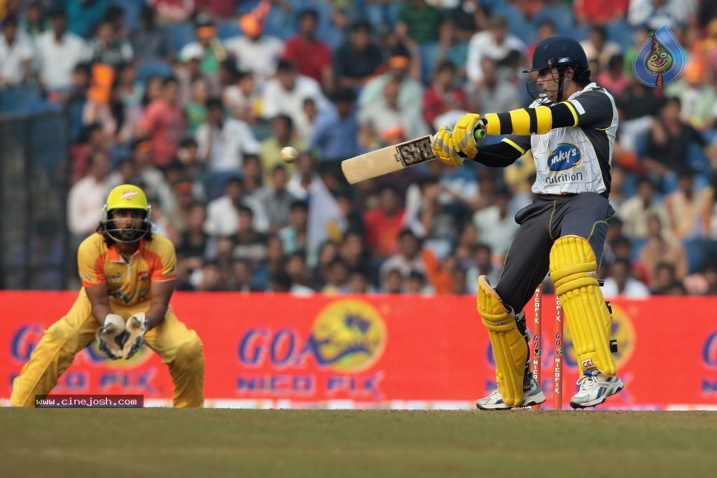 CCL 4 Mumbai Heroes Vs Chennai Rhinos Match - 41 / 97 photos