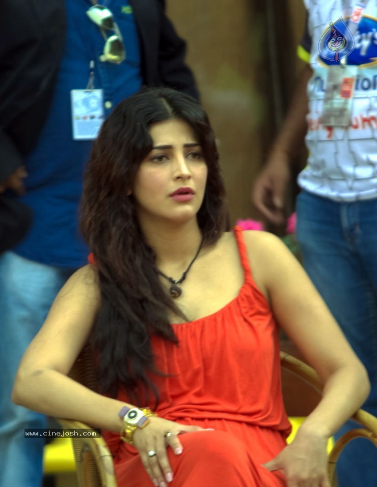 CCL 4 Mumbai Heroes Vs Chennai Rhinos Match - 74 / 97 photos