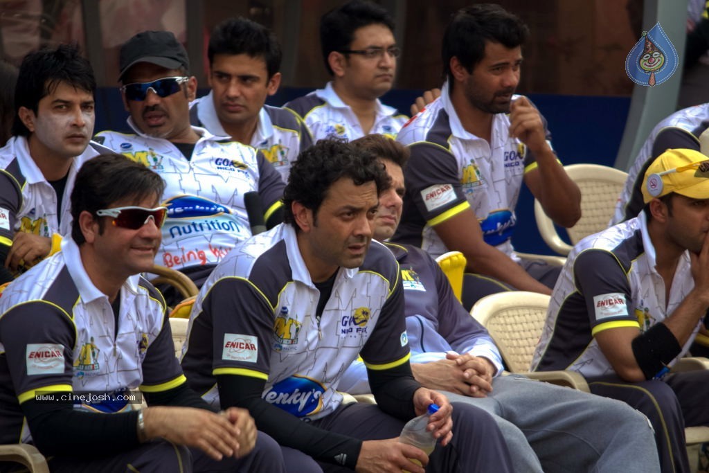 CCL 4 Mumbai Heroes Vs Chennai Rhinos Match - 95 / 97 photos