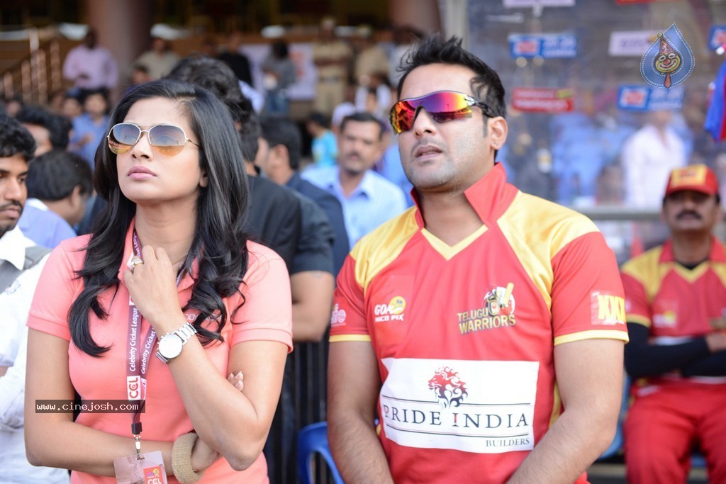 CCL 4 Telugu Warriors vs Kerala Strikers Match 01 - 6 / 40 photos