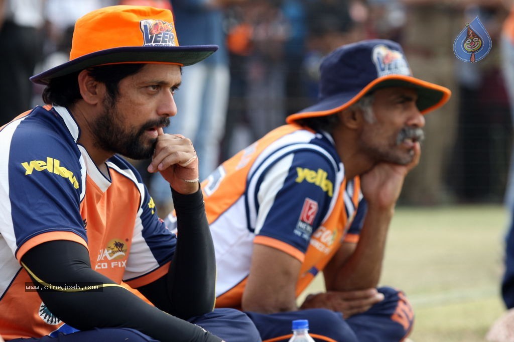 CCL 4 Veer Marathi Vs Mumbai Heroes Match - 17 / 190 photos