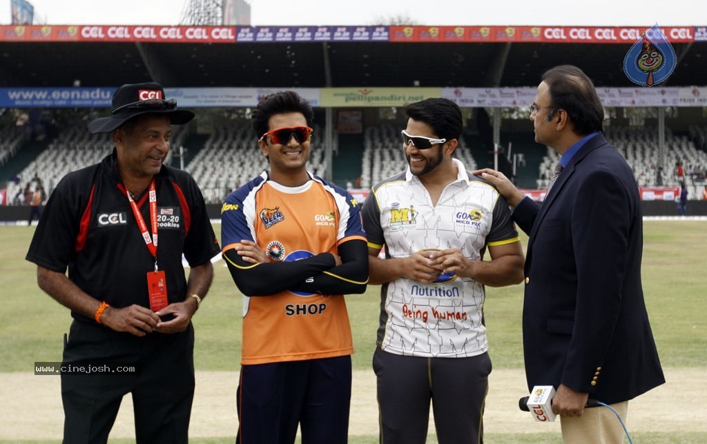CCL 4 Veer Marathi Vs Mumbai Heroes Match - 151 / 190 photos