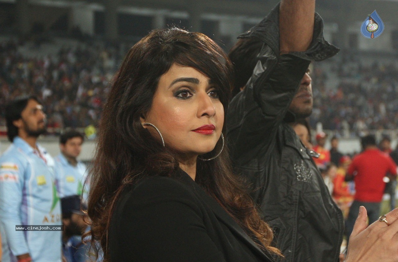 CCL 5 Bhojpuri Dabanggs vs Telugu Warriors Match Photos - 7 / 120 photos