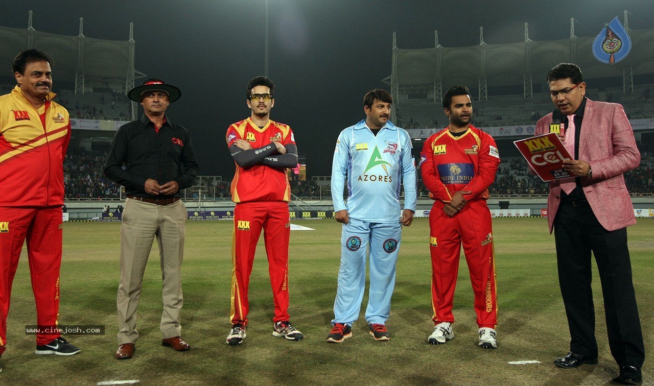 CCL 5 Bhojpuri Dabanggs vs Telugu Warriors Match Photos - 35 / 120 photos