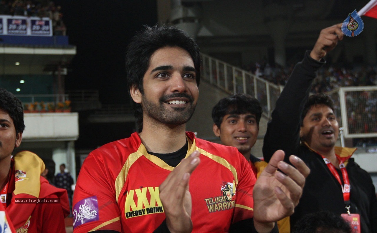 CCL 5 Bhojpuri Dabanggs vs Telugu Warriors Match Photos - 41 / 120 photos